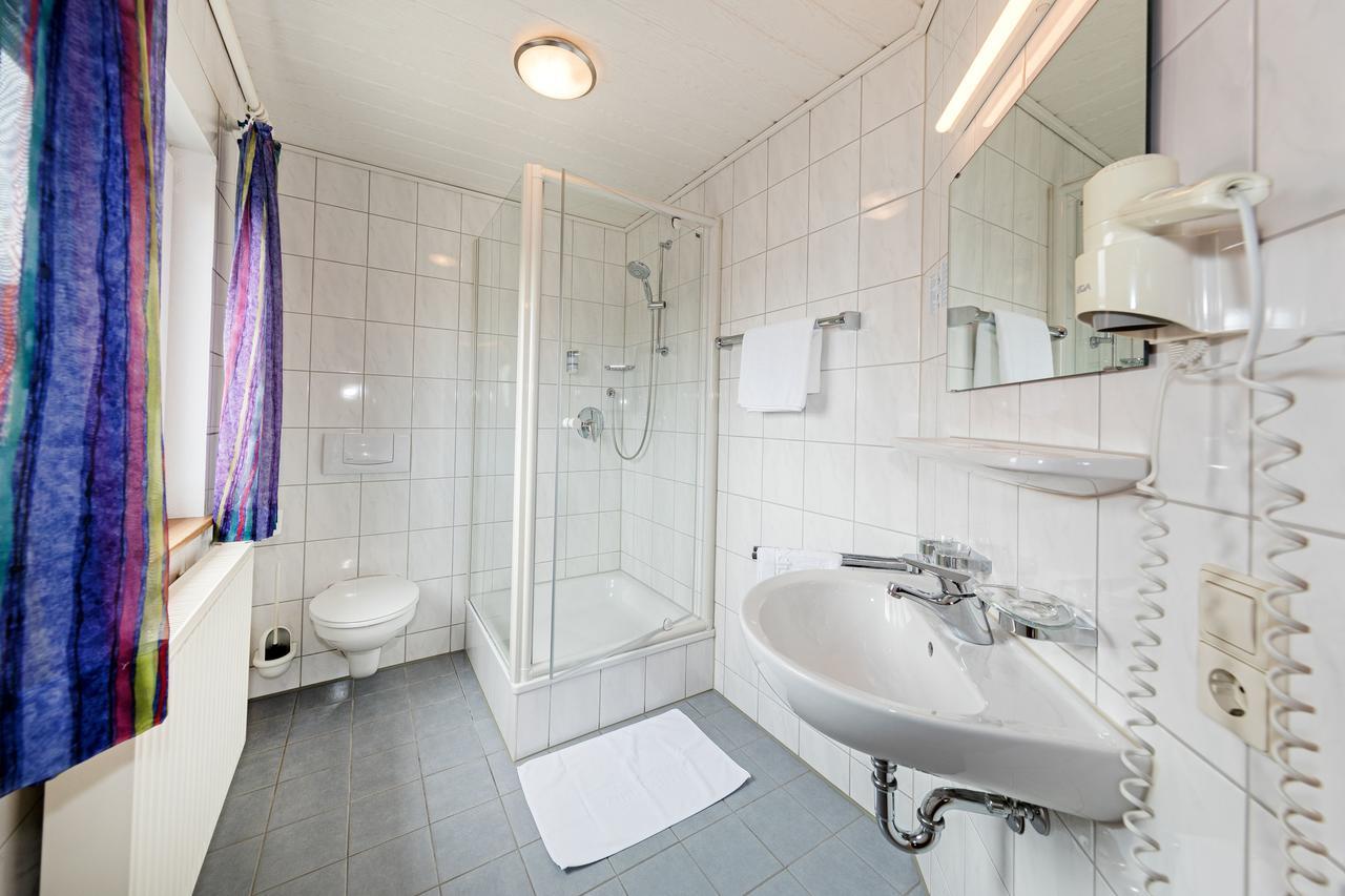 Gasthof - Hotel Zum Ochsen Gmbh Berghulen Exteriér fotografie