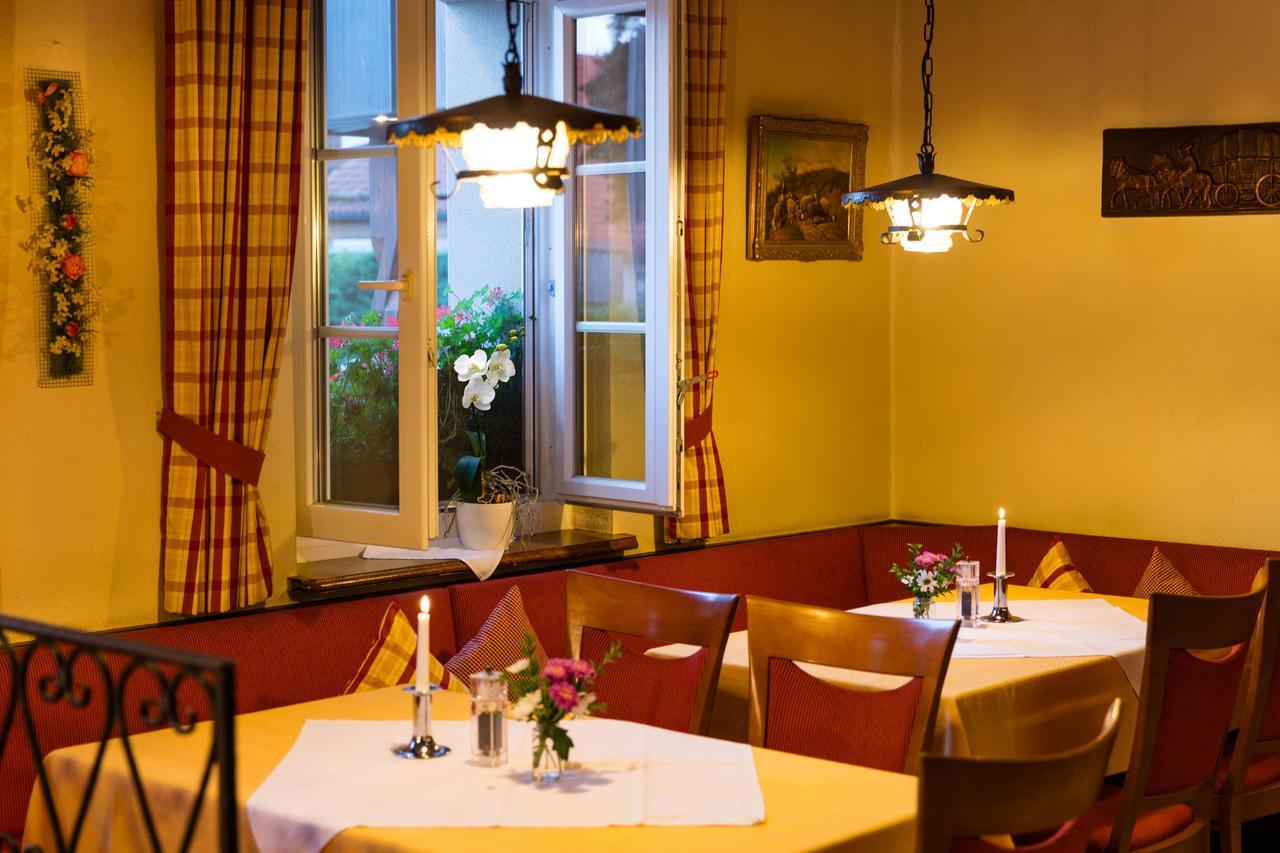 Gasthof - Hotel Zum Ochsen Gmbh Berghulen Exteriér fotografie